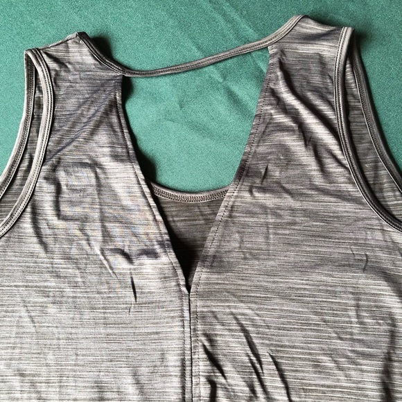 NWT RB3 Reebok Woman’s Performance Top size 1x - Picture 2 of 5